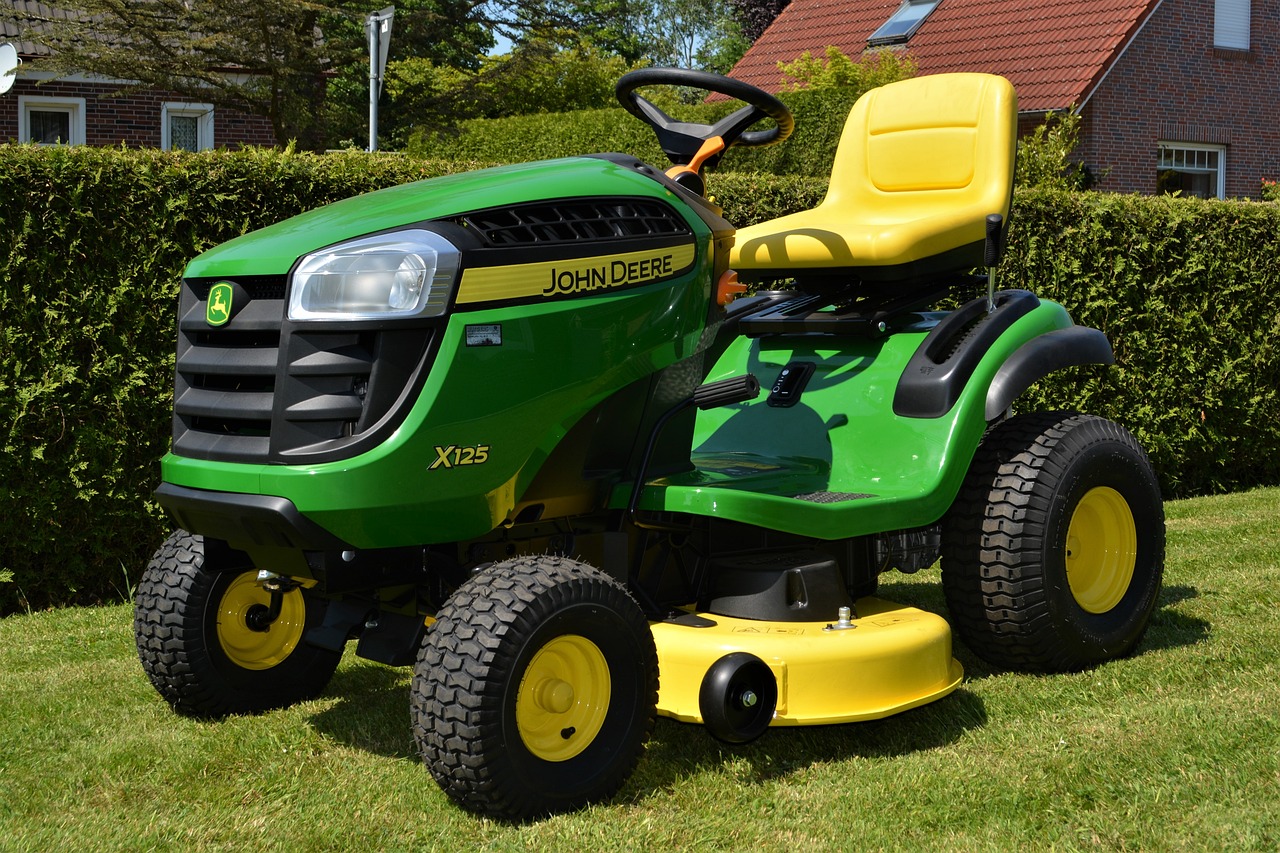  John Deere M128733 